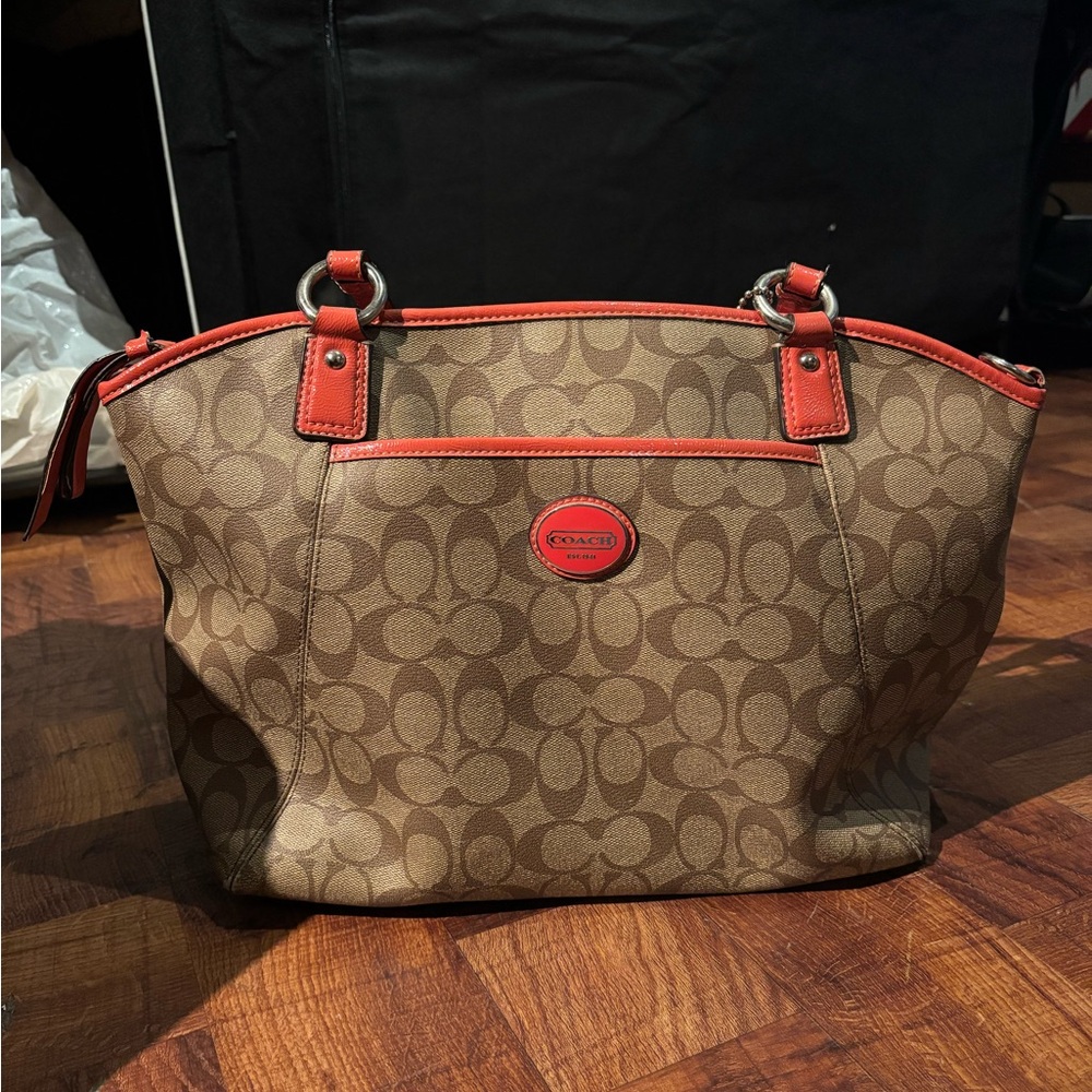 Coach Signature Brown Zip- Up Tote